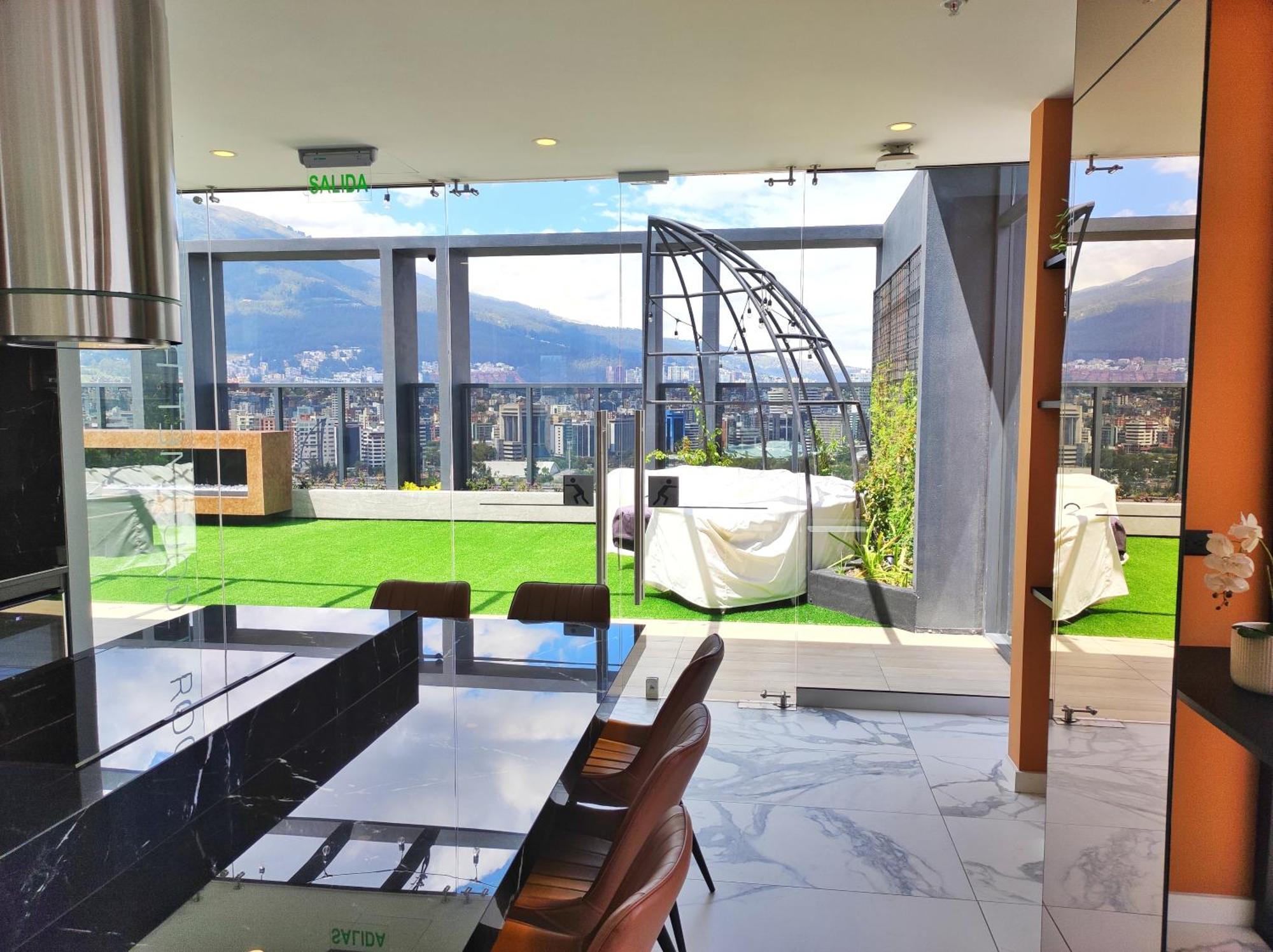 Republica Del Salvador Coliving Ecuador Xoe Apartment Quito Luaran gambar